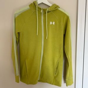 Under Armour -
Yellow/Green
